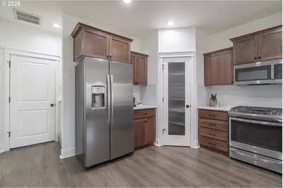 11971 SW Horizon Blvd, Beaverton, OR 97007 - Photo 13