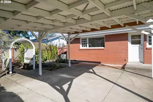 2774 Sarah Ln, Eugene, OR 97408 - Photo 43