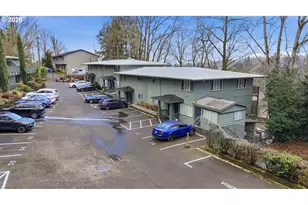 1015 SW Bertha Blvd, Portland, OR 97219 - Photo 25