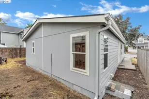 521 NE Mariners Loop, Portland, OR 97211 - Photo 29