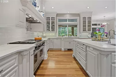 17367 Bergis Farm Dr, Lake Oswego, OR 97034 - Photo 13