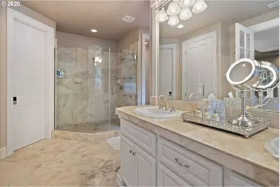 17367 Bergis Farm Dr, Lake Oswego, OR 97034 - Photo 31