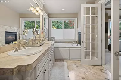 17367 Bergis Farm Dr, Lake Oswego, OR 97034 - Photo 29