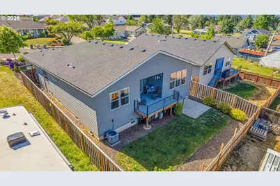 1448 SW 11th St, Dallas, OR 97338 - Photo 39