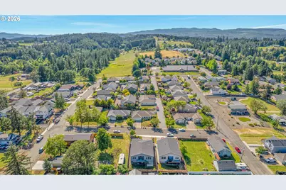 1448 SW 11th St, Dallas, OR 97338 - Photo 45