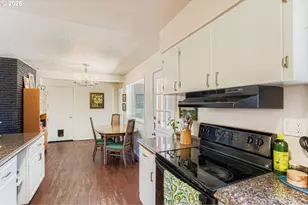 16646 SE Ankeny St, Portland, OR 97233 - Photo 11