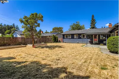 16646 SE Ankeny St, Portland, OR 97233 - Photo 27