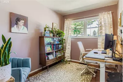 16646 SE Ankeny St, Portland, OR 97233 - Photo 17