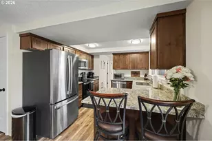 777 N 11th St, Cottage Grove, OR 97424 - Photo 11