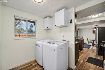 777 N 11th St, Cottage Grove, OR 97424 - Photo 19