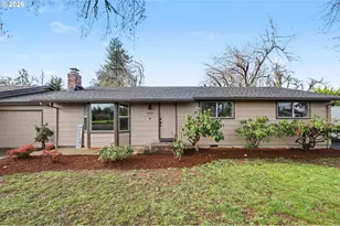 777 N 11th St, Cottage Grove, OR 97424 - Photo 5