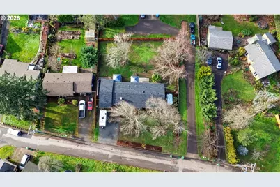 777 N 11th St, Cottage Grove, OR 97424 - Photo 25