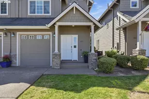 1957 N Pine St, Canby, OR 97013 - Photo 3