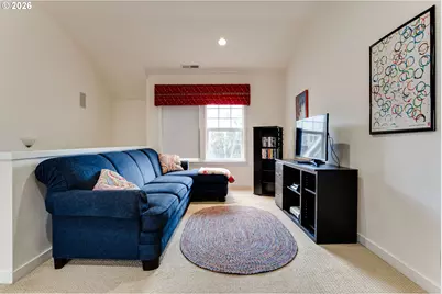 2015 E 43rd Ave, Eugene, OR 97405 - Photo 33