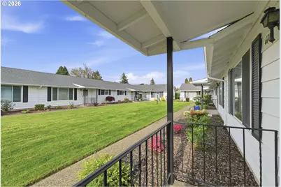 618 NE Fleming Ave, Gresham, OR 97030 - Photo 15