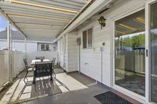 618 NE Fleming Ave, Gresham, OR 97030 - Photo 3