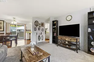 618 NE Fleming Ave, Gresham, OR 97030 - Photo 25