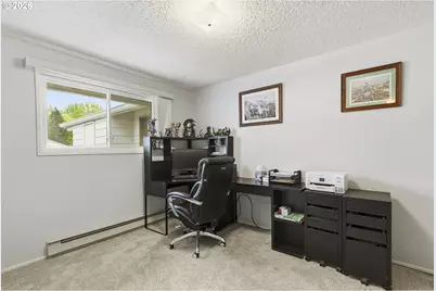 618 NE Fleming Ave, Gresham, OR 97030 - Photo 21