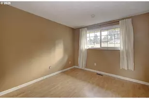 11612 SW 49th Ave, Portland, OR 97219 - Photo 7