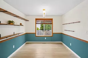 11309 NW 8th Ct, Vancouver, WA 98685 - Photo 11