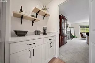 10355 SW Porter St, Portland, OR 97225 - Photo 13