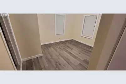 1123 W 2nd St, The Dalles, OR 97058 - Photo 13