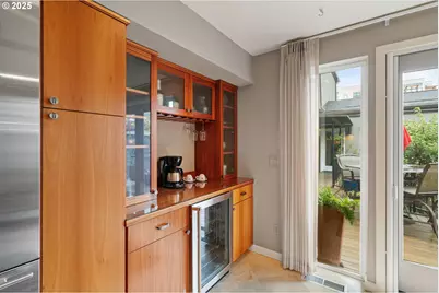 1135 NW Irving St, Portland, OR 97209 - Photo 13