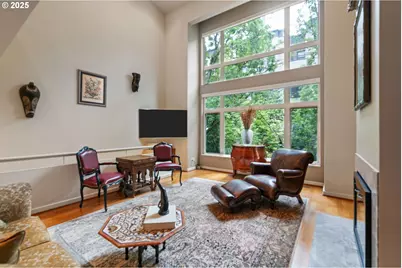 1135 NW Irving St, Portland, OR 97209 - Photo 5