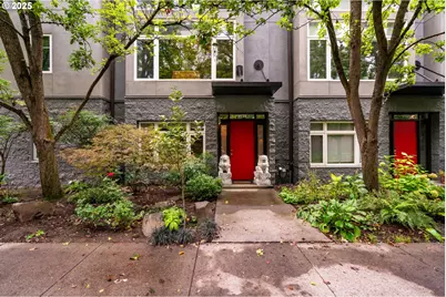 1135 NW Irving St, Portland, OR 97209 - Photo 1