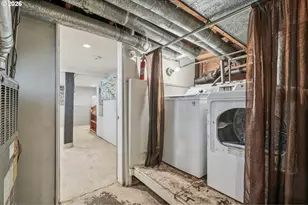 5629 SE Center St, Portland, OR 97206 - Photo 41