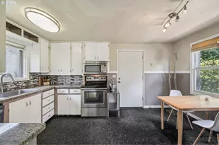 5629 SE Center St, Portland, OR 97206 - Photo 19