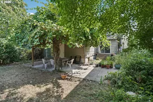 5629 SE Center St, Portland, OR 97206 - Photo 43