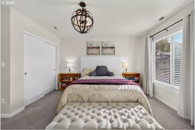 428 NE Patricia Ann Pl, Hillsboro, OR 97006 - Photo 23