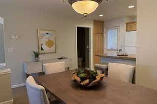12138 NE Fremont St, Portland, OR 97220 - Photo 7