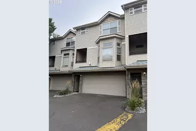 12138 NE Fremont St #18, Portland, OR 97220 - Photo 13