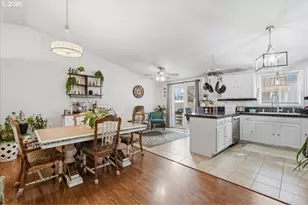 11307 NE 25th St, Vancouver, WA 98684 - Photo 9