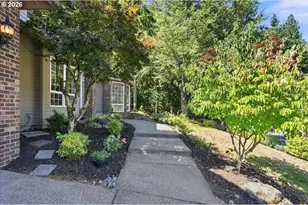 2840 NW Walden Dr, Camas, WA 98607 - Photo 3