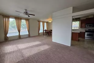 624 Dufur Ave, Maupin, OR 97037 - Photo 17