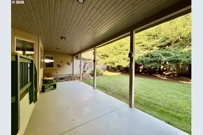 918 Midland Way, Brookings, OR 97415 - Photo 7