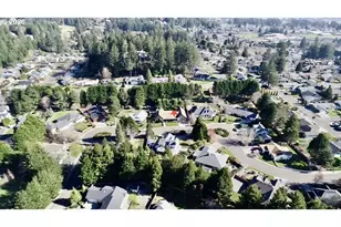 918 Midland Way, Brookings, OR 97415 - Photo 5