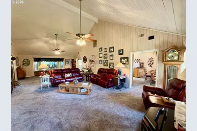 918 Midland Way, Brookings, OR 97415 - Photo 21