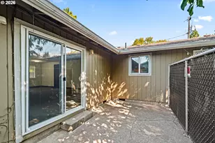 2702 Tomahawk Ln, Eugene, OR 97401 - Photo 23