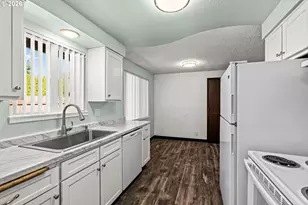 2702 Tomahawk Ln, Eugene, OR 97401 - Photo 9