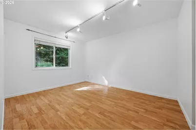 9814 SW Quail Post Rd, Portland, OR 97219 - Photo 15