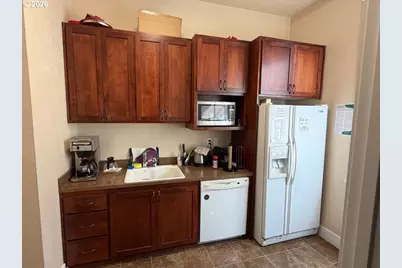 260 W 12th Ave, Eugene, OR 97401 - Photo 21