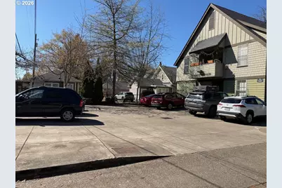 260 W 12th Ave, Eugene, OR 97401 - Photo 3