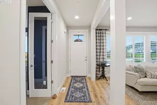 8710 N Juniper St, Camas, WA 98607 - Photo 5