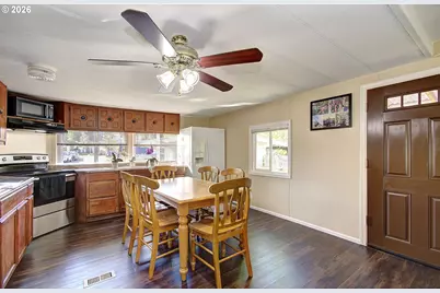 3921 E Fourth Plain Blvd #45, Vancouver, WA 98661 - Photo 11