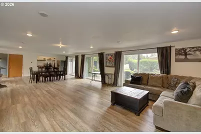 3921 E Fourth Plain Blvd #45, Vancouver, WA 98661 - Photo 31