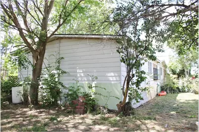 70822 SW Douglas Dr, Pendleton, OR 97801 - Photo 3